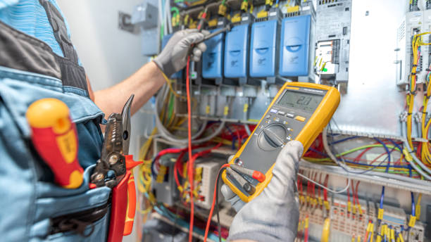 Best Circuit Breaker Repair  in Huntgton, IN